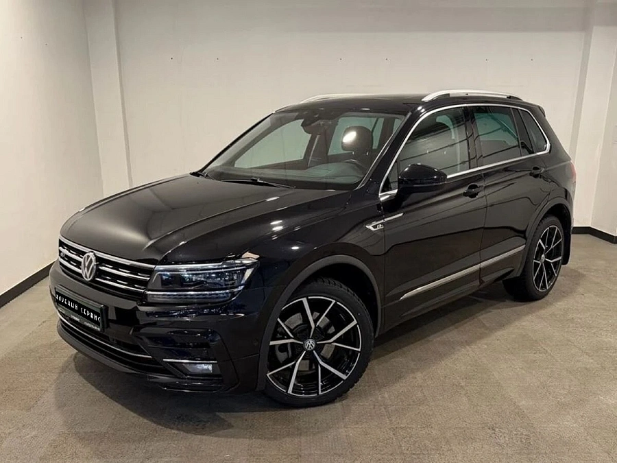 Volkswagen Tiguan, 2019г., передний привод, автомат