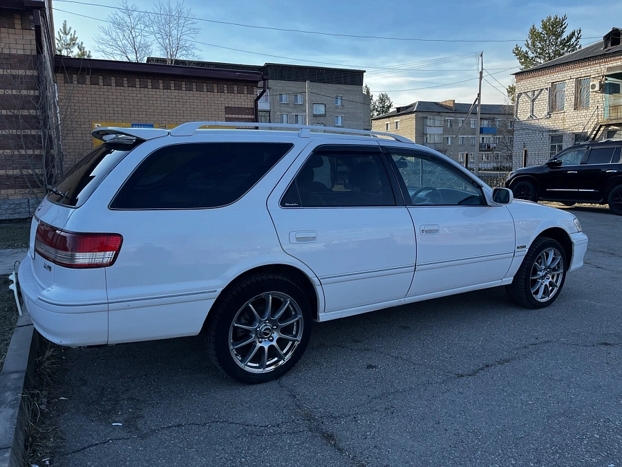Toyota Mark II, 1999г., передний привод, автомат