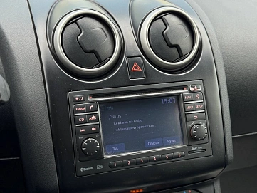 Nissan Qashqai, 2013г, передний привод, вариатор