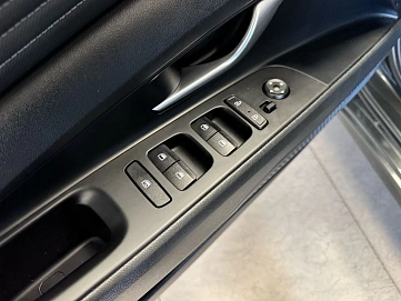 Hyundai Elantra, 2021г, передний привод, автомат