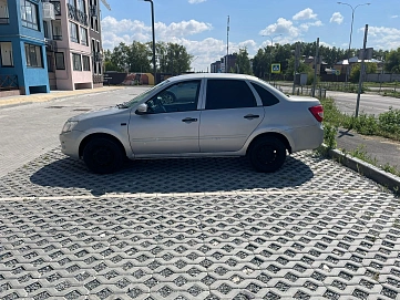Lada (ВАЗ) Granta, 2013г, передний привод, механика