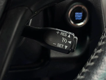 Toyota Camry, 2017г, передний привод, автомат