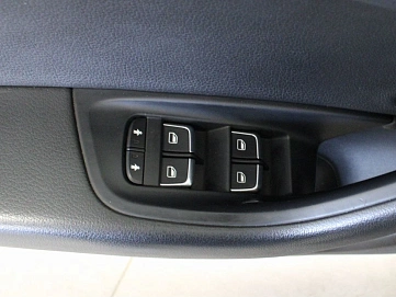 Audi A6, 2011г, передний привод, автомат