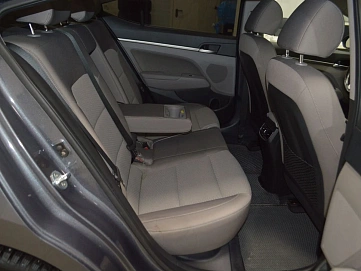 Hyundai Elantra, 2020г, передний привод, механика