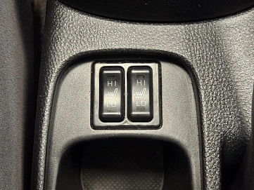 Mitsubishi Lancer, 2003г, передний привод, автомат