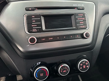 Kia Rio, 2016г, передний привод, механика