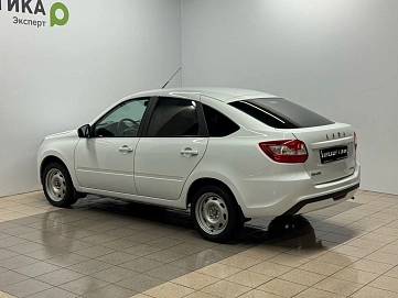 Lada (ВАЗ) Granta, 2023г, передний привод, механика