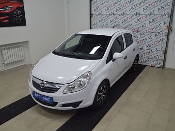 Opel Corsa, 2009г, передний привод, механика