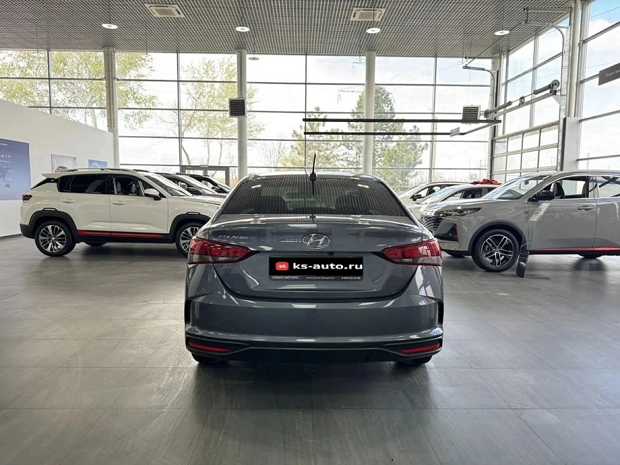 Hyundai Solaris, 2021г., передний привод, автомат