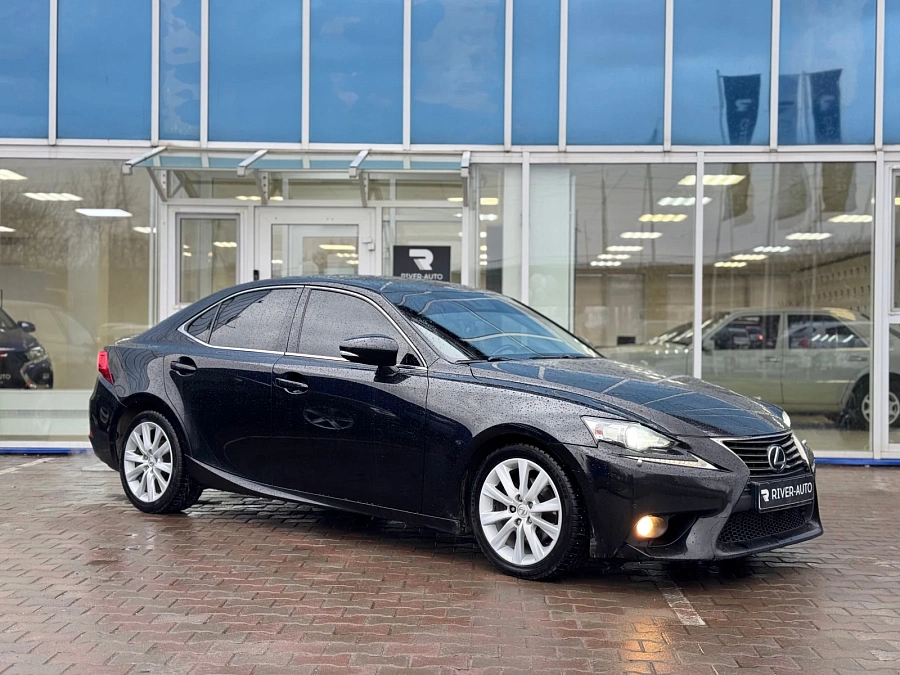 Lexus IS, 2014г., задний привод, автомат