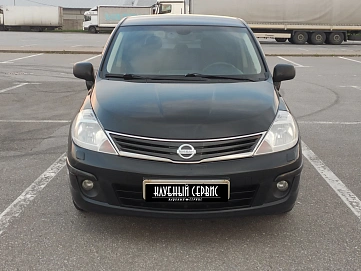 Nissan Tiida, 2011г, передний привод, механика