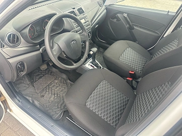 Lada (ВАЗ) Granta, 2019г, передний привод, автомат