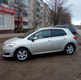 Toyota Auris, 2009г, передний привод, механика