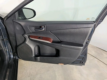 Toyota Camry, 2013г, передний привод, автомат