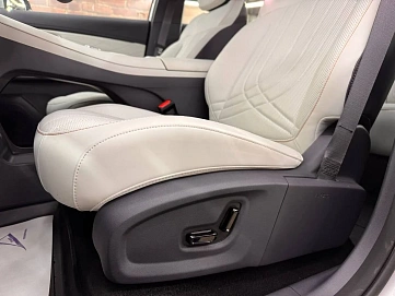 Geely Galaxy Starship 7, 2025г, передний привод, робот