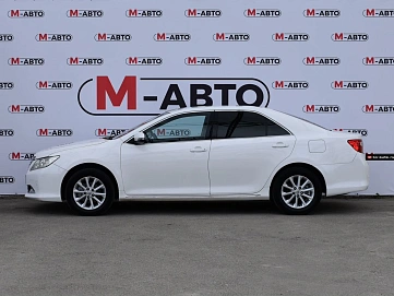 Toyota Camry, 2013г, передний привод, автомат