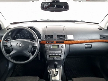 Toyota Avensis, 2007г, передний привод, автомат