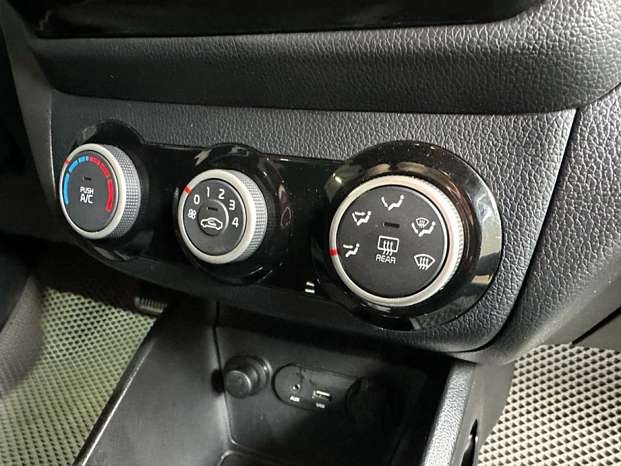 Kia Rio, 2016г., передний привод, автомат