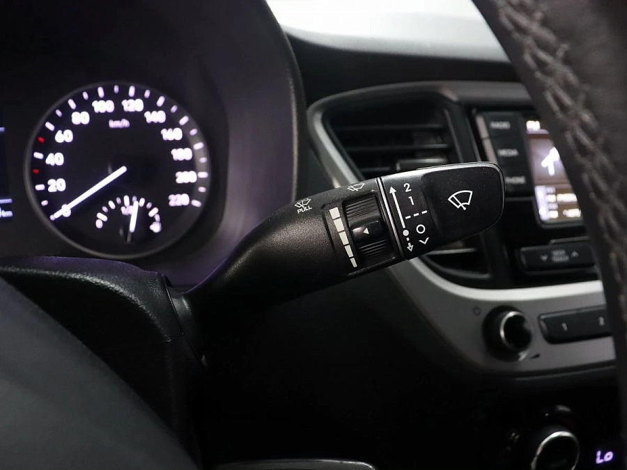 Hyundai Solaris, 2017г., передний привод, автомат