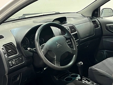 Mitsubishi Space Star, 2004г, передний привод, автомат