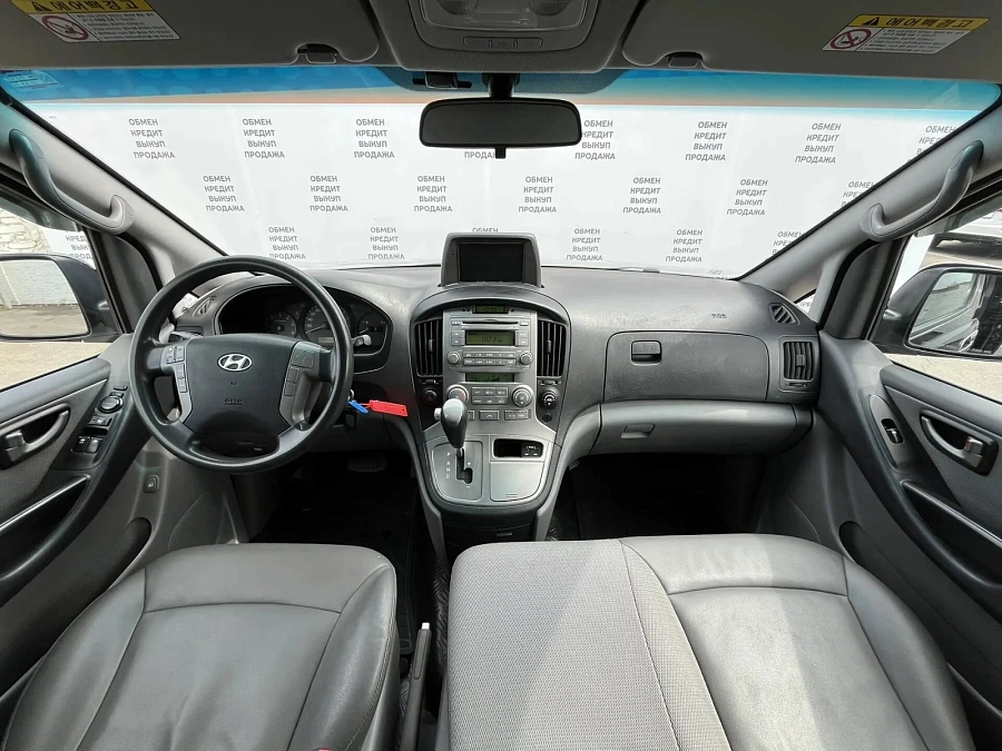 Hyundai Grand Starex, 2011г., задний привод, автомат
