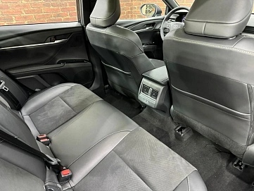 Toyota Camry, 2024г, передний привод, вариатор