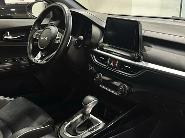 Kia Cerato, 2022г, передний привод, автомат