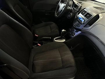 Chevrolet Aveo, 2012г, передний привод, автомат