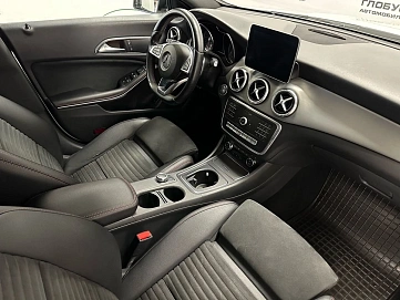 Mercedes-Benz , 2016г., передний привод, автомат