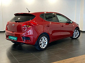 Kia Ceed, 2015г., передний привод, автомат