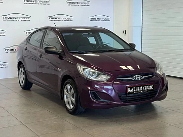 Hyundai Solaris, 2011г, передний привод, автомат