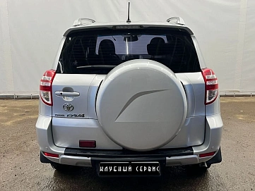 Toyota RAV4, 2010г, полный привод, автомат