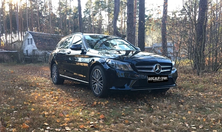 Mercedes-Benz C-Класс, 2019г, полный привод, автомат