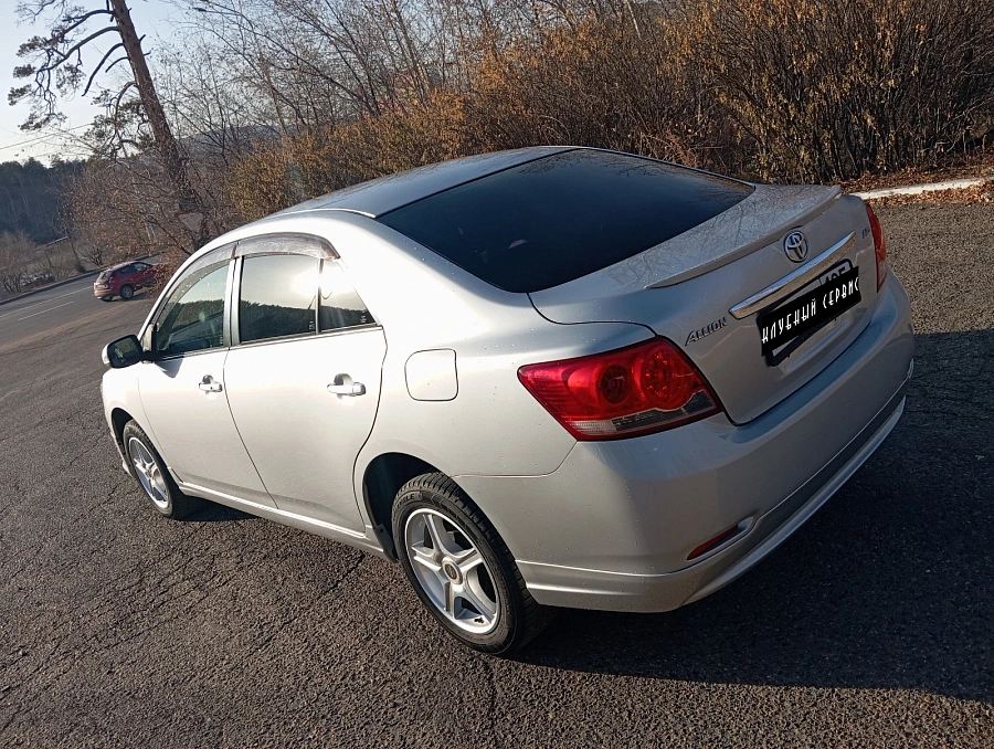 Toyota Allion, 2010г., передний привод, вариатор