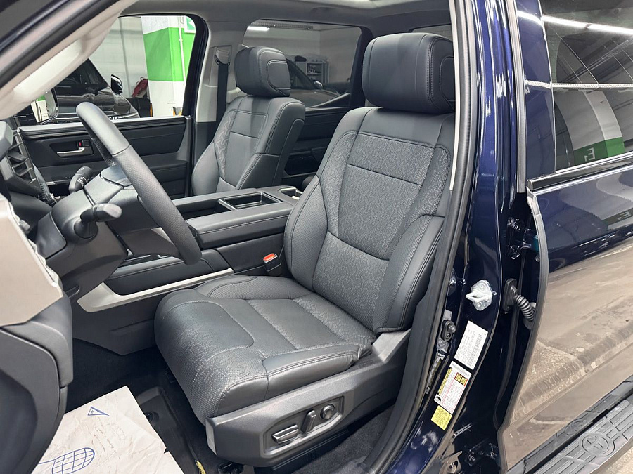 Toyota Tundra, 2024г., полный привод, автомат