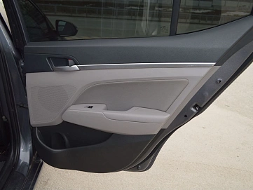 Hyundai Elantra, 2020г, передний привод, механика
