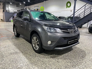 Toyota RAV4, 2013г, полный привод, вариатор