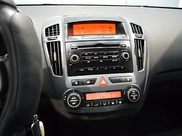Kia Ceed, 2008г, передний привод, автомат