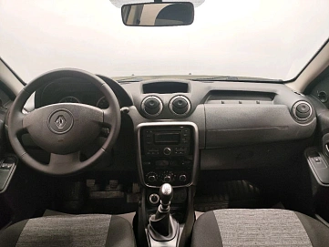 Renault Duster, 2012г, полный привод, механика