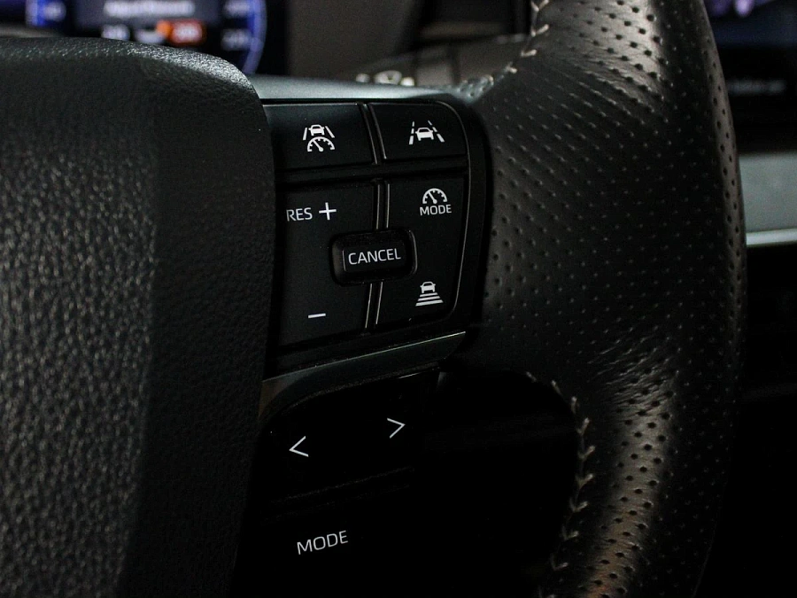 Toyota Camry, 2024г., передний привод, вариатор