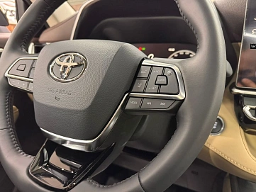Toyota Highlander, 2025г, полный привод, автомат
