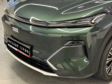 Geely Galaxy Starship 7, 2025г, передний привод, робот