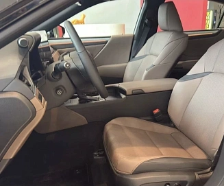 Lexus ES, 2025г, передний привод, вариатор