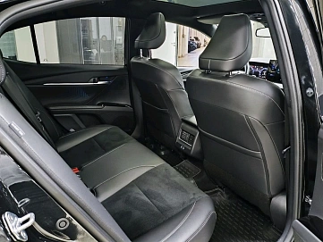 Toyota Camry, 2024г, передний привод, вариатор