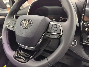 Toyota Highlander, 2025г, полный привод, автомат