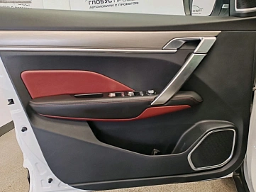 Geely Coolray, 2022г., передний привод, робот