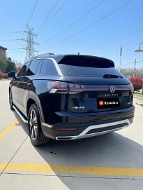 Volkswagen Tayron, 2023г., передний привод, робот