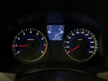 Hyundai Solaris, 2016г, передний привод, механика