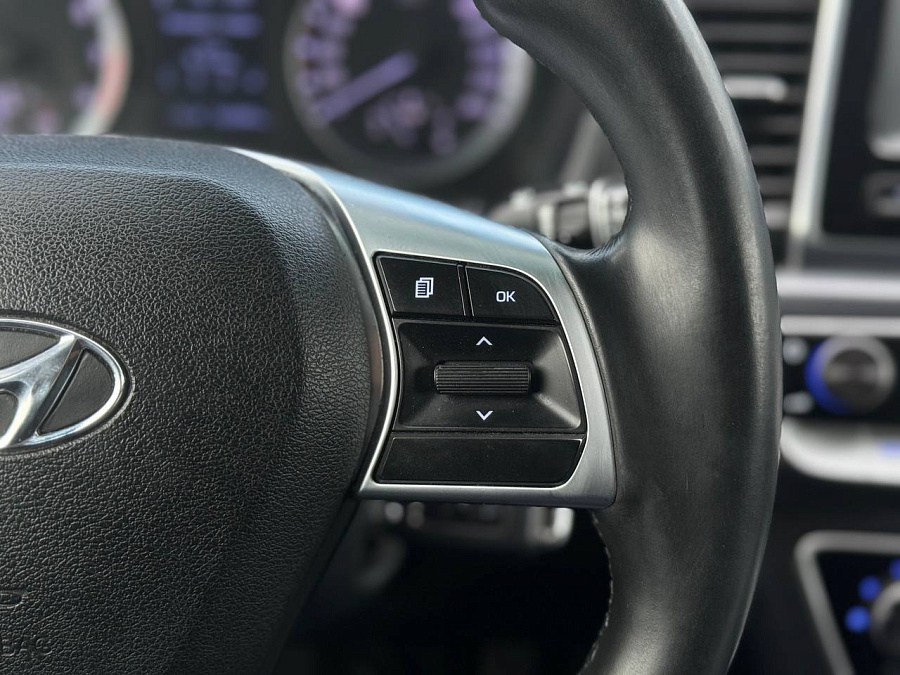 Hyundai Sonata, 2019г., передний привод, автомат