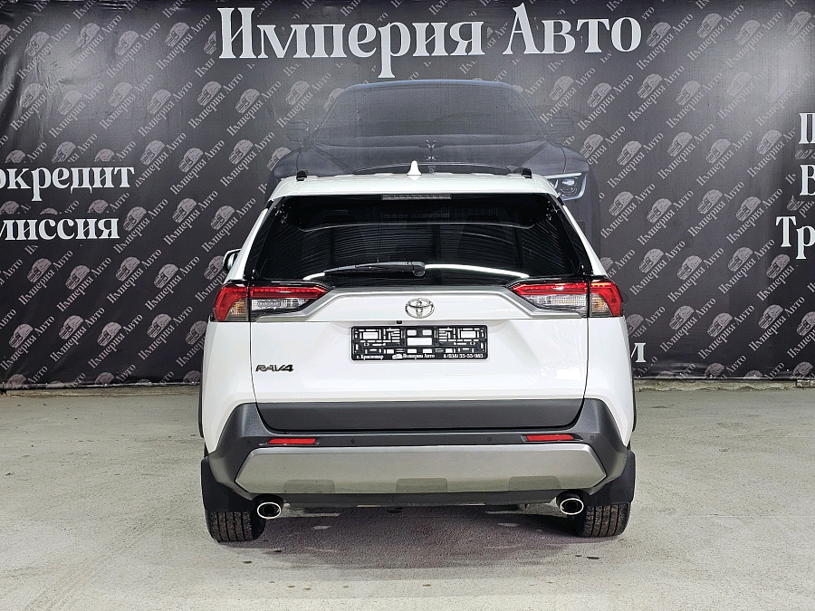 Toyota RAV4, 2019г., передний привод, вариатор